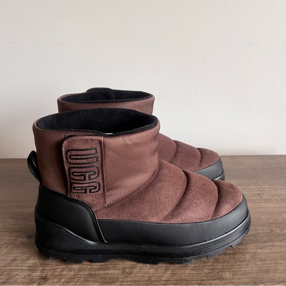 Ugg Classic Klamath Mini Women's Waterproof Boot Size 9 SKU#243133